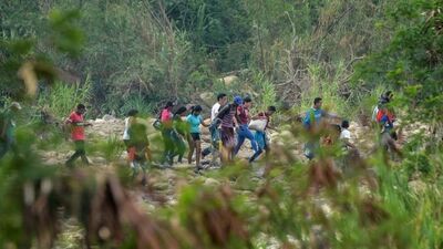 trochas-pasos-ilegales-de-Venzuela-696x391-1-400x225-1 Trochas: El peligroso abismo fronterizo de regreso a Venezuela