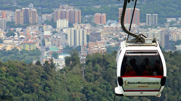 90 turistas rusos viajaron en el Teleférico Warairarepano