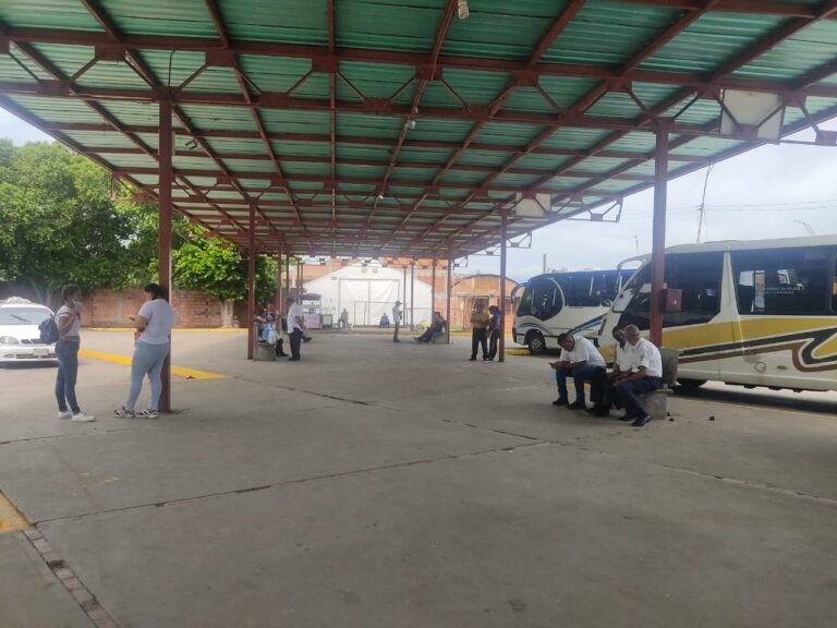 “Toda unidad de transporte suburbano debe operar dentro del terminal de San Antonio del Táchira”