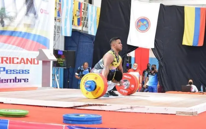 Keydomar Vallenilla ganó tres medallas de oro en Panamericano de pesas