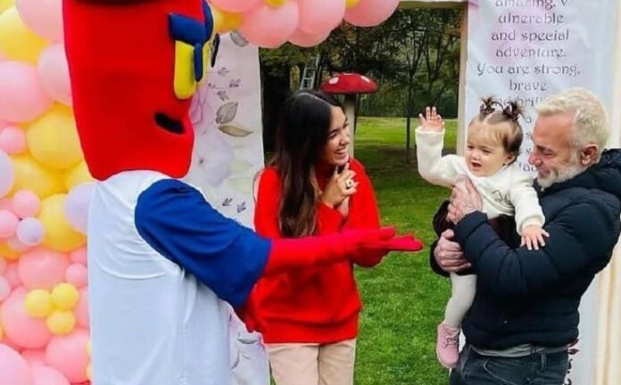 Gianluca Vacchi y Sharon Fonseca celebraron por todo lo alto el primer año de Blu Jerusalema