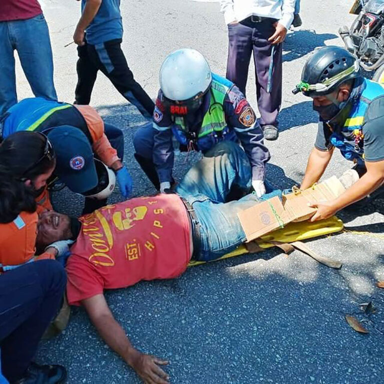 Lesionado motorizado en choque en Mérida