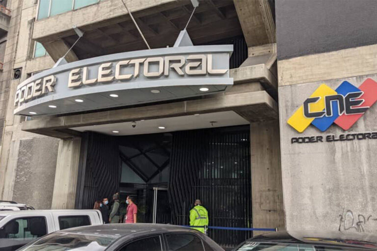 Campaña electoral inició con desequilibrio e ilícitos, dice el CNE