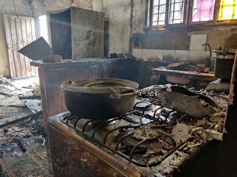 Tres incendios en municipios foráneos sofocados por el Cuerpo de Bomberos