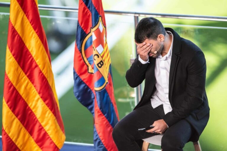 Arritmia del ‘Kun’ Agüero no fue causada por el Covid-19 ni por vacunas