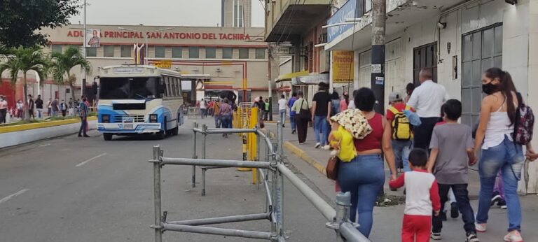 Miércoles de cédula impar por los tramos binacionales