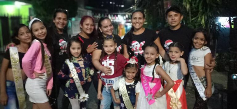 Eligen Princesa Navidad-2021  en el barrio Monseñor Ramírez