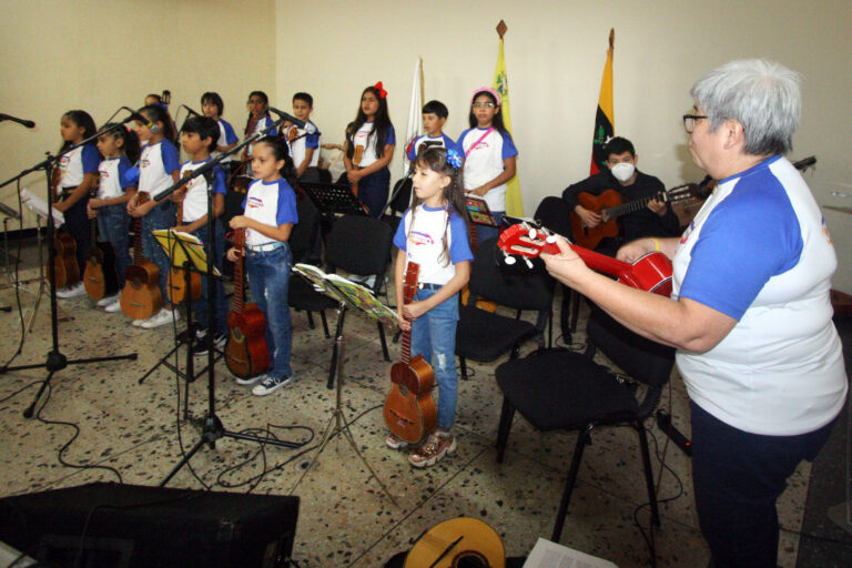 Un concierto de Navidad para Diario La Nación
