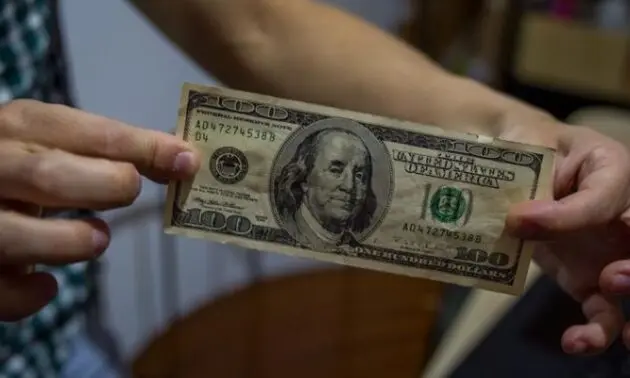 La paga extra de Navidad, un espejismo para los trabajadores venezolanos