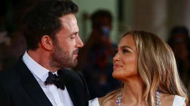 Ben Affleck habló de su historia de amor con Jennifer López «Todavía creo en un feliz para siempre»