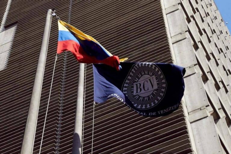 Inflación de Venezuela sigue siendo alta al reportar el BCV una tasa de 686,4% en 2021