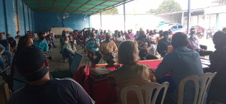 La clase obrera dispuesta a trabajar para la recuperación del municipio Ayacucho