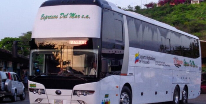 Antisociales mantienen azotados a pasajeros que viajan al interior del país