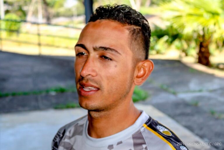 Neubery Castaño: “Nuestra fortaleza es que somos un grupo compacto”