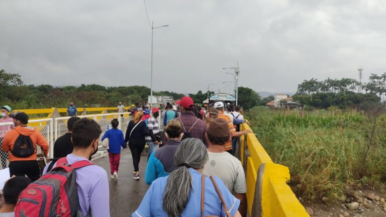 “Deben tener el carnet fronterizo”: Migración Colombia