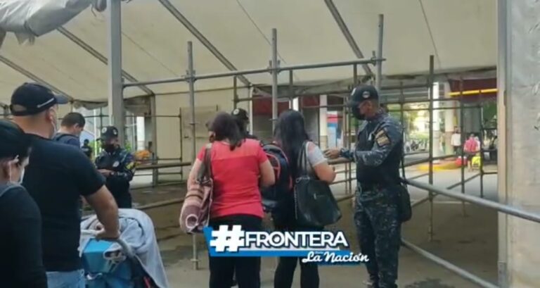 Migración Venezuela verifica que ciudadanos ingresen con el carnet fronterizo