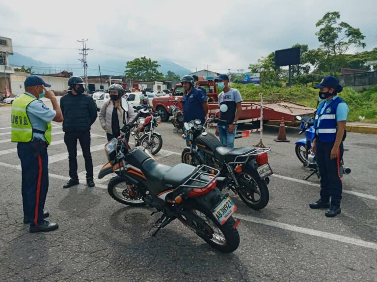 Para evitar accidentes de tránsito dictan charlas de concientización en Colón