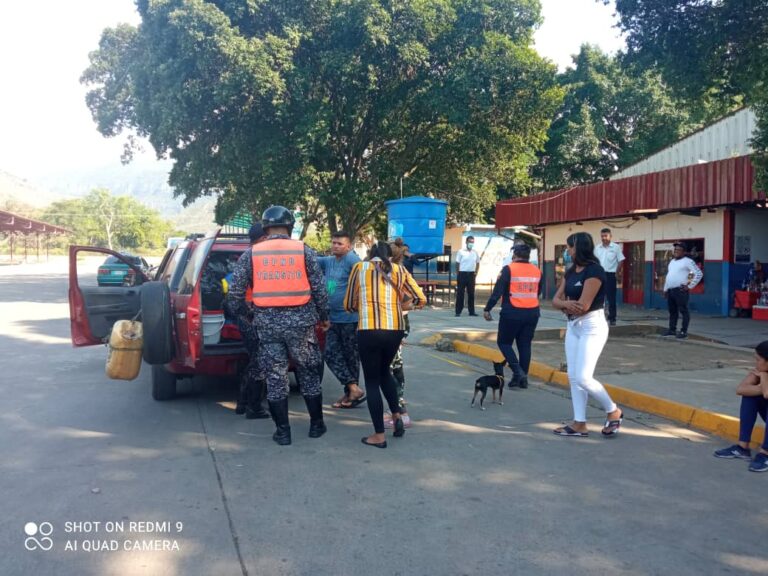 Siguen los operativos contra la piratería en la frontera