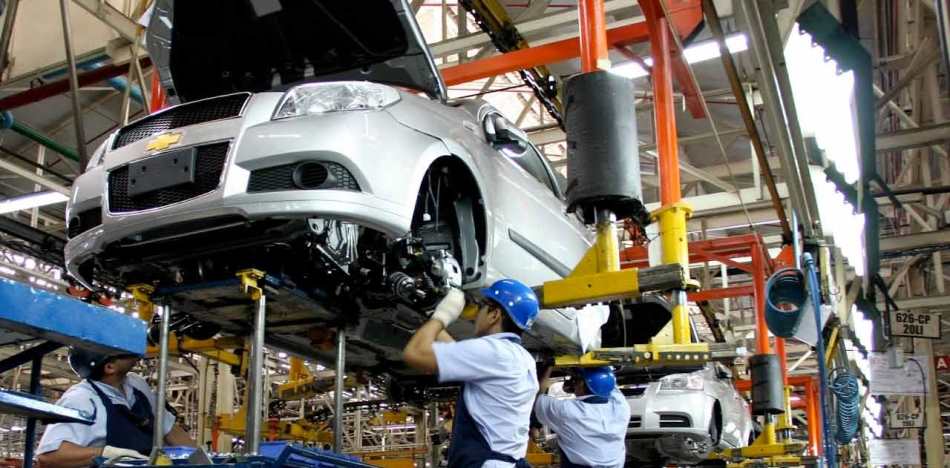 Sector industrial prevé este año crecimiento de entre 4 y 6 %