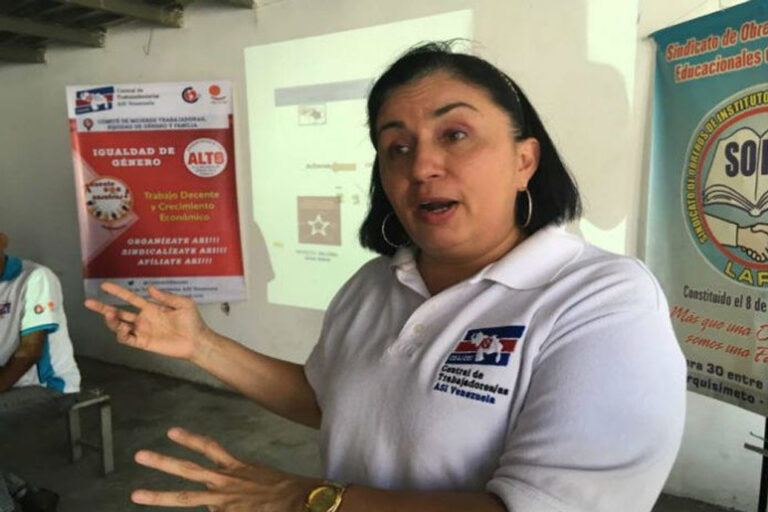 Sindicalistas exigen recuperación del salario y proponen Ley de Emergencia Laboral