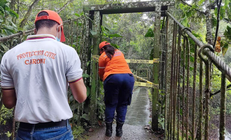 Cierran puente colgante del parque La Llovizna y anuncian reparación tras denuncias de deterioro