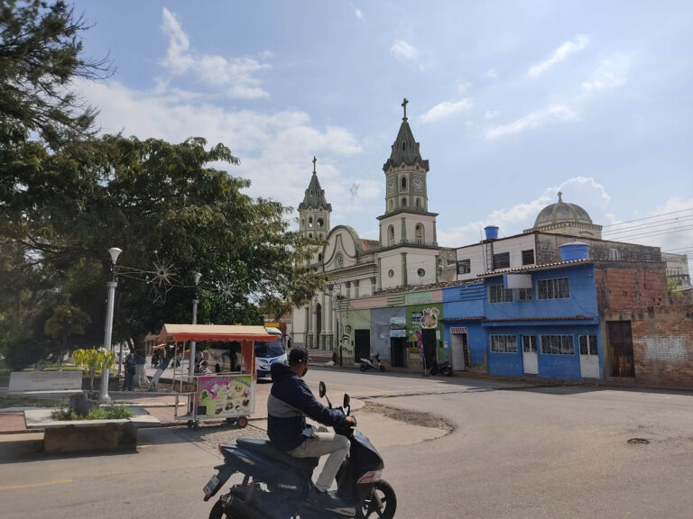 Resguardados en Michelena