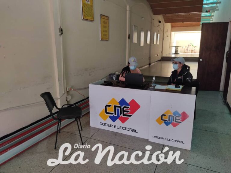 Desolado el punto de recolección de firmas en Lobatera para el revocatorio