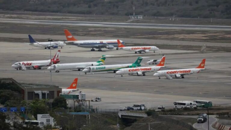 Venezuela reabre rutas aéreas comerciales desde y hacia España