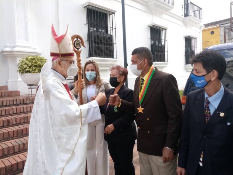 Serenata y misa en honor a san Sebastián