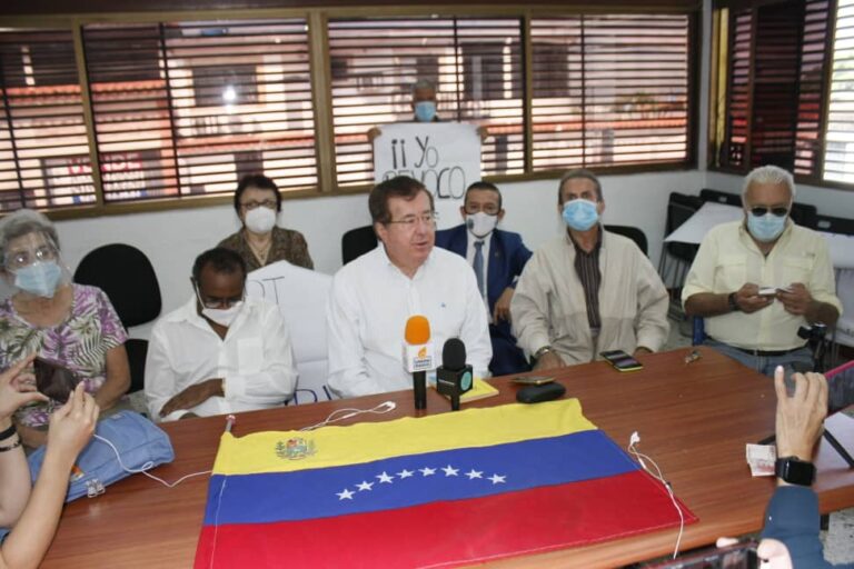 Pérez Vivas: “el régimen mata el referendo revocatorio”