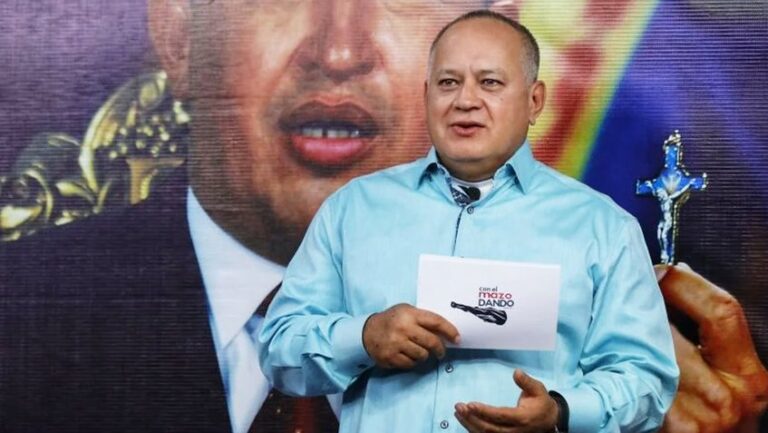 Cabello: Si algún funcionario policial anda pidiendo plata en la calle, se va a meter en tremendo lío