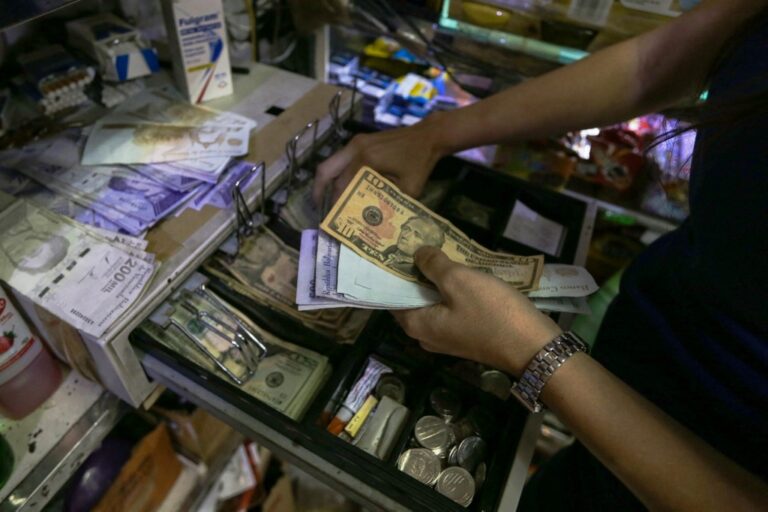 Venezuela sale de la hiperinflación, pero el bolsillo no siente el cambio