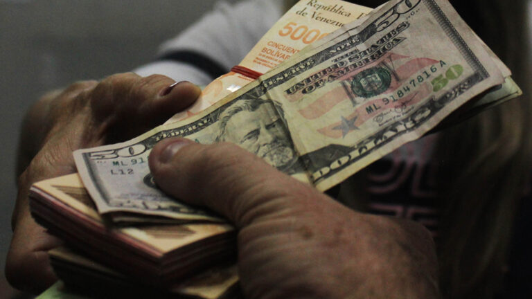 OVF: Remuneración promedio en dólares ha aumentado pero solo cubre 24% de la canasta básica