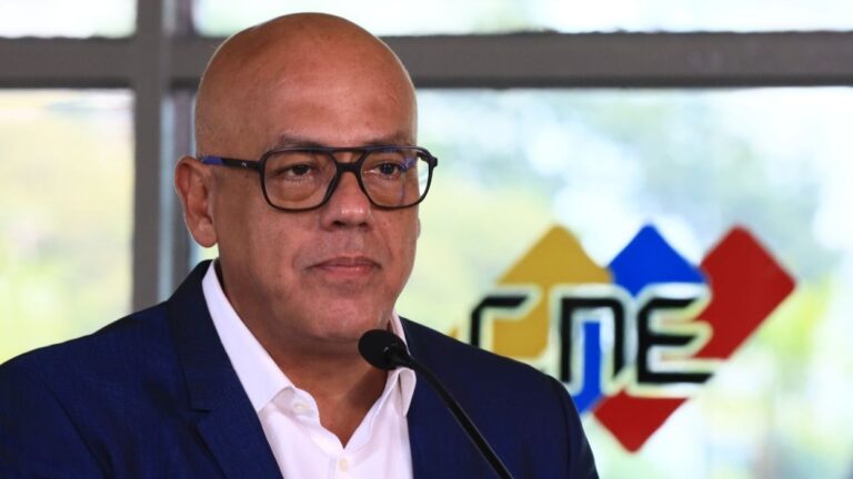 “Solo recogieron 35 firmas por cada máquina instalada”