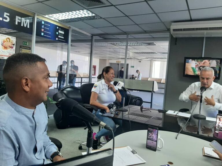 Gobernador Bernal: “Hemos invertido recursos para impulsar la Media Maratón de San Sebastián”