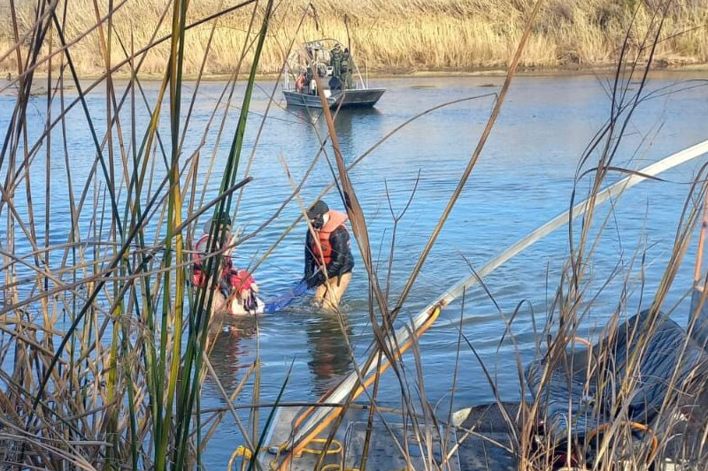 Recuperan el cuerpo de la niña venezolana que se ahogó en el cauce del río Bravo