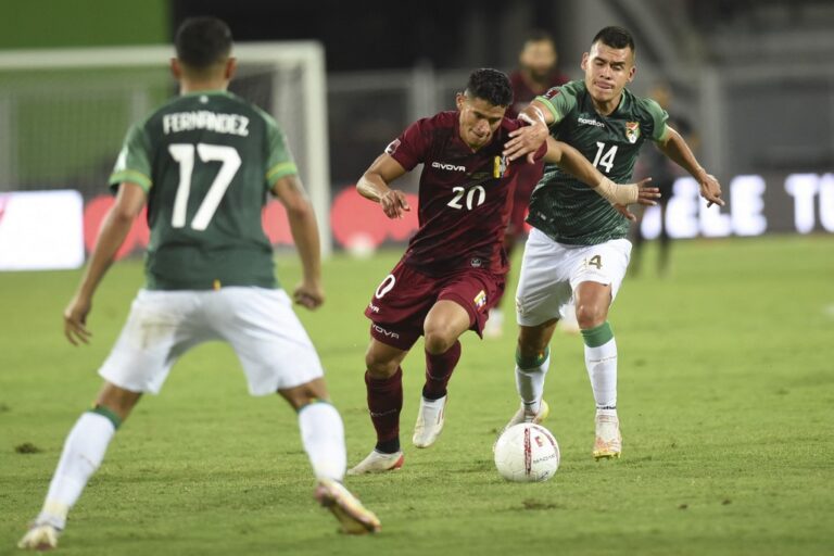 Tripleta de Rondón en debut de Pekerman con Venezuela