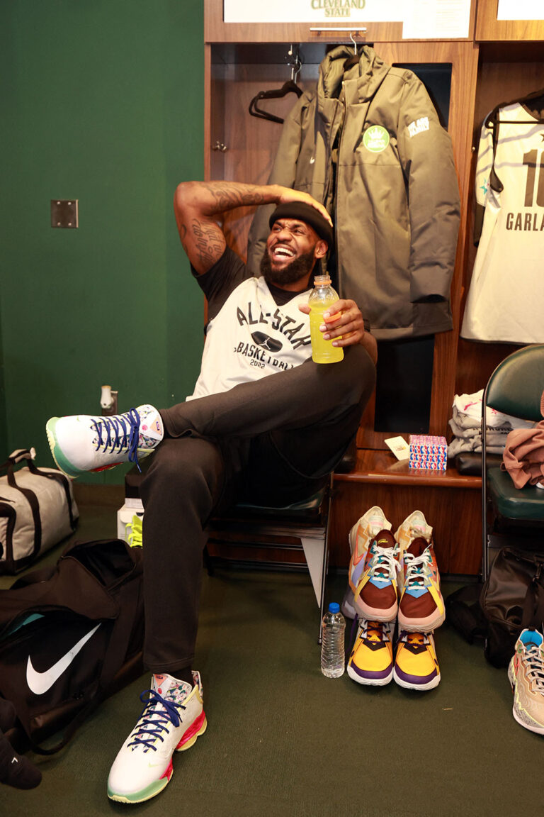 LeBron no descarta volver a Cavaliers