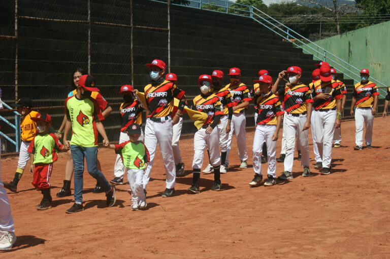Béisbol inauguró torneo Estadal-2022