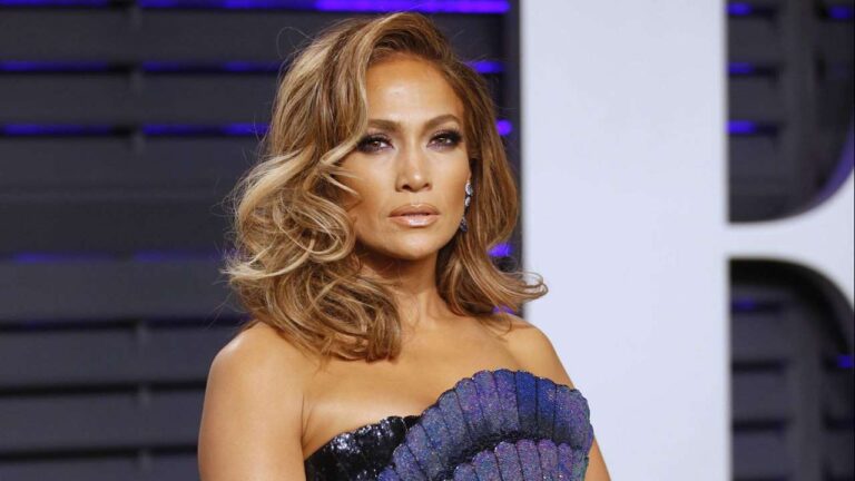 Jennifer López lloró la muerte de su primer amor