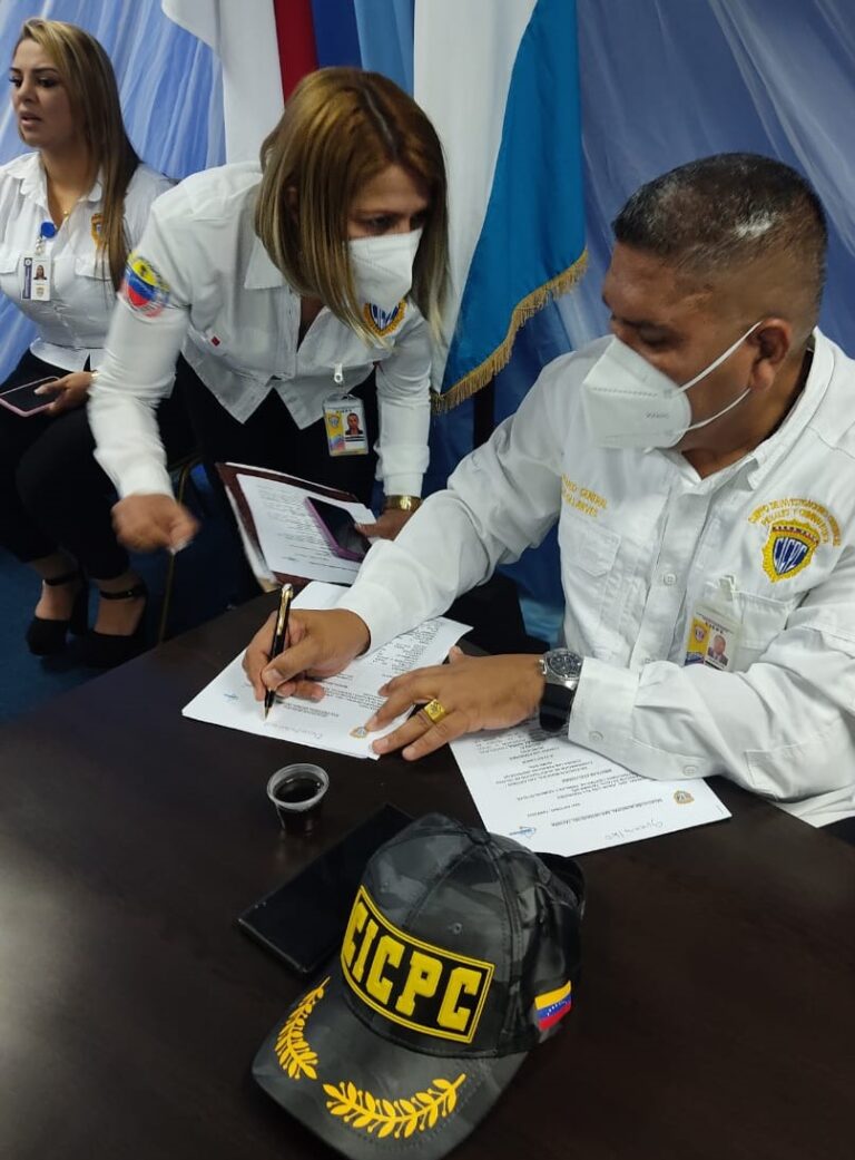 Asumió comisario Luis Ollarve  como jefe del Redip Los Andes