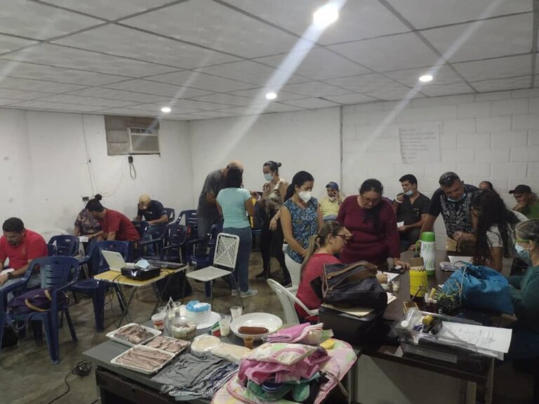 Emprendedores se unen en pro del desarrollo global