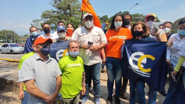 “Salvemos a Venezuela” exige referéndum revocatorio