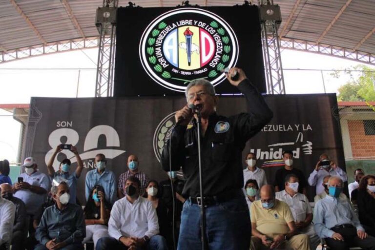 Anuncian a Henry Ramos Allup  como precandidato presidencial