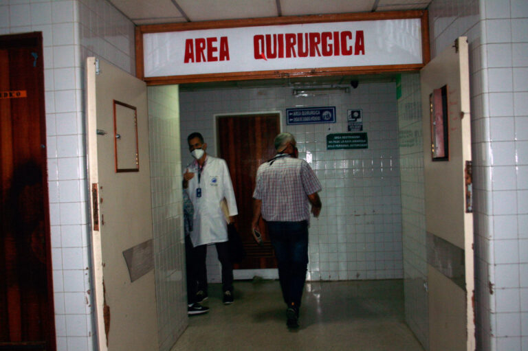 El déficit de personal afecta operatividad de quirófanos del IVSS