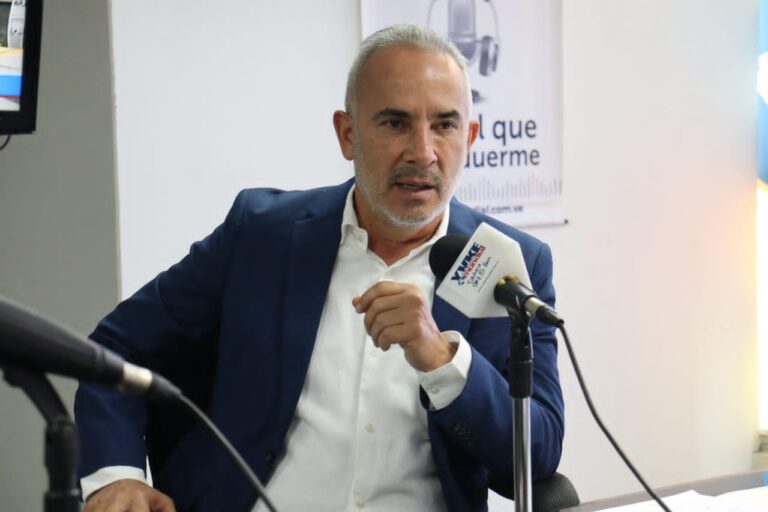 Bernal llamó a trabajar juntos, oposición y oficialismo