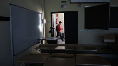 Salario de los profesores universitarios se ha devaluado cerca del 99% en 23 años