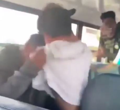 Niño venezolano recibió una fuerte golpiza en autobús escolar de EEUU