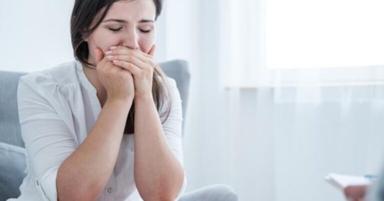 Expertos revelan asombrosa forma para deshacerte del hipo