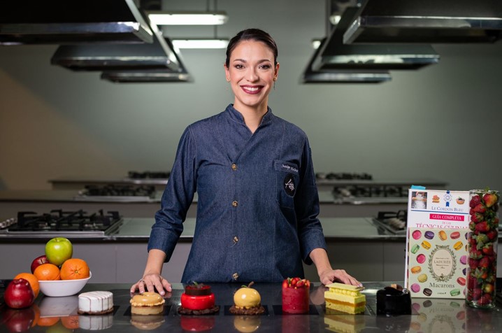 Mara de Oro y Gran Venezolano premian a Juselyn Molina por su propuesta de pastelería francesa